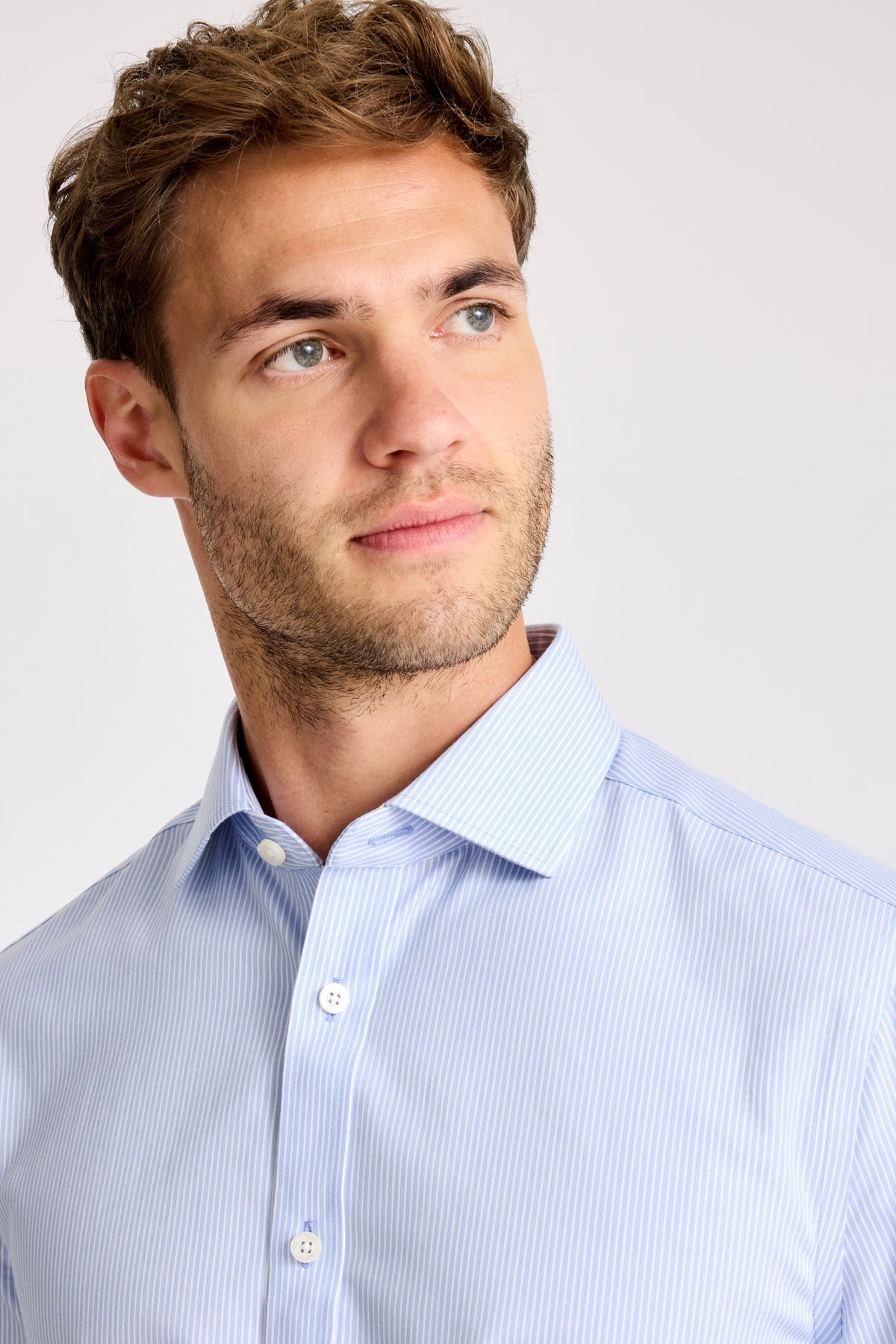 Tailored Fit Sky Stripe Non-Iron Cotton Shirt