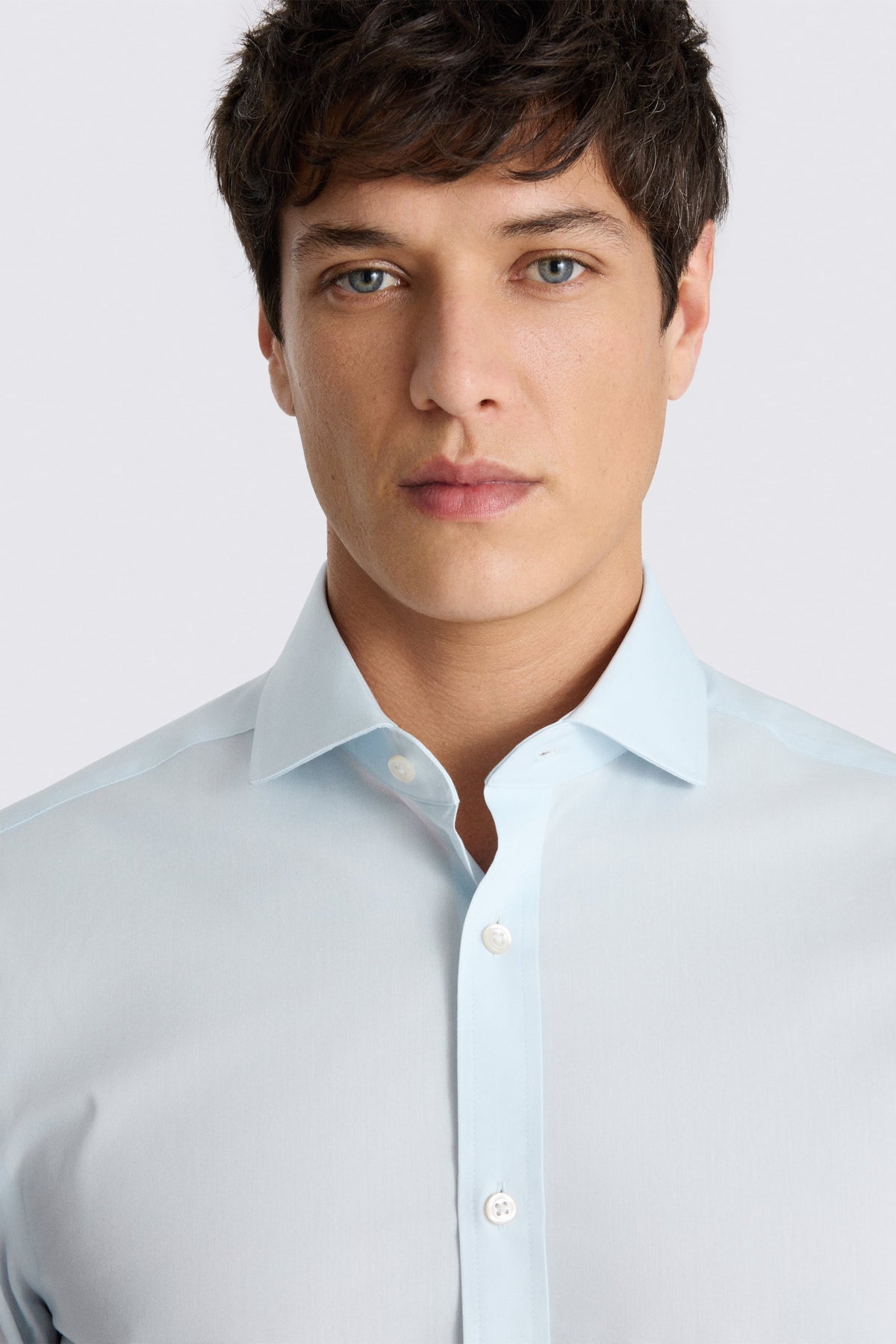 Tailored Fit Light Blue Stretch Shirt