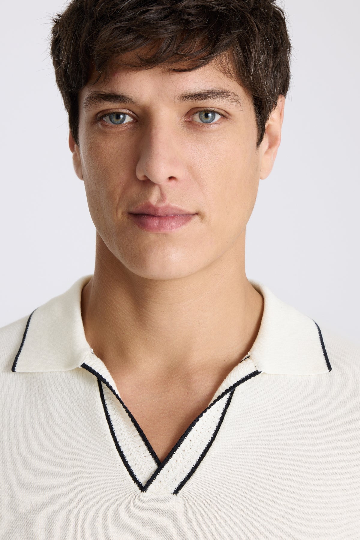 Off-White Contrast Placket Cotton Skipper Polo Shirt